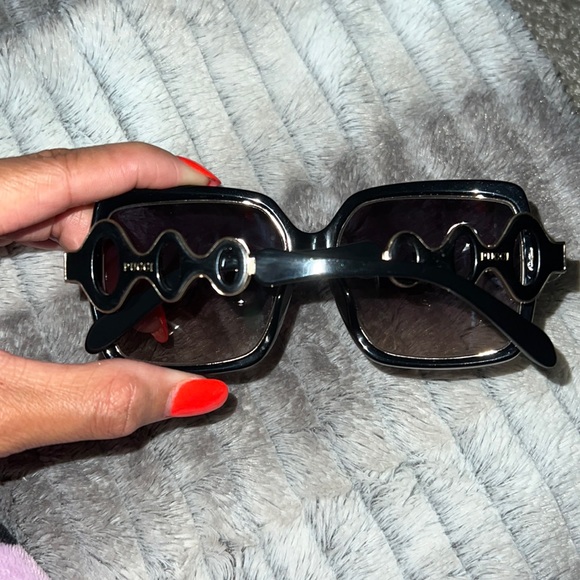 Emilio Pucci Sunglasses - Picture 2 of 6